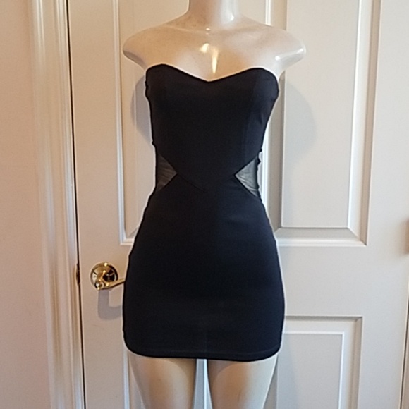 Foreign Exchange Dresses & Skirts - Black mini Cocktail Black Dress size Small